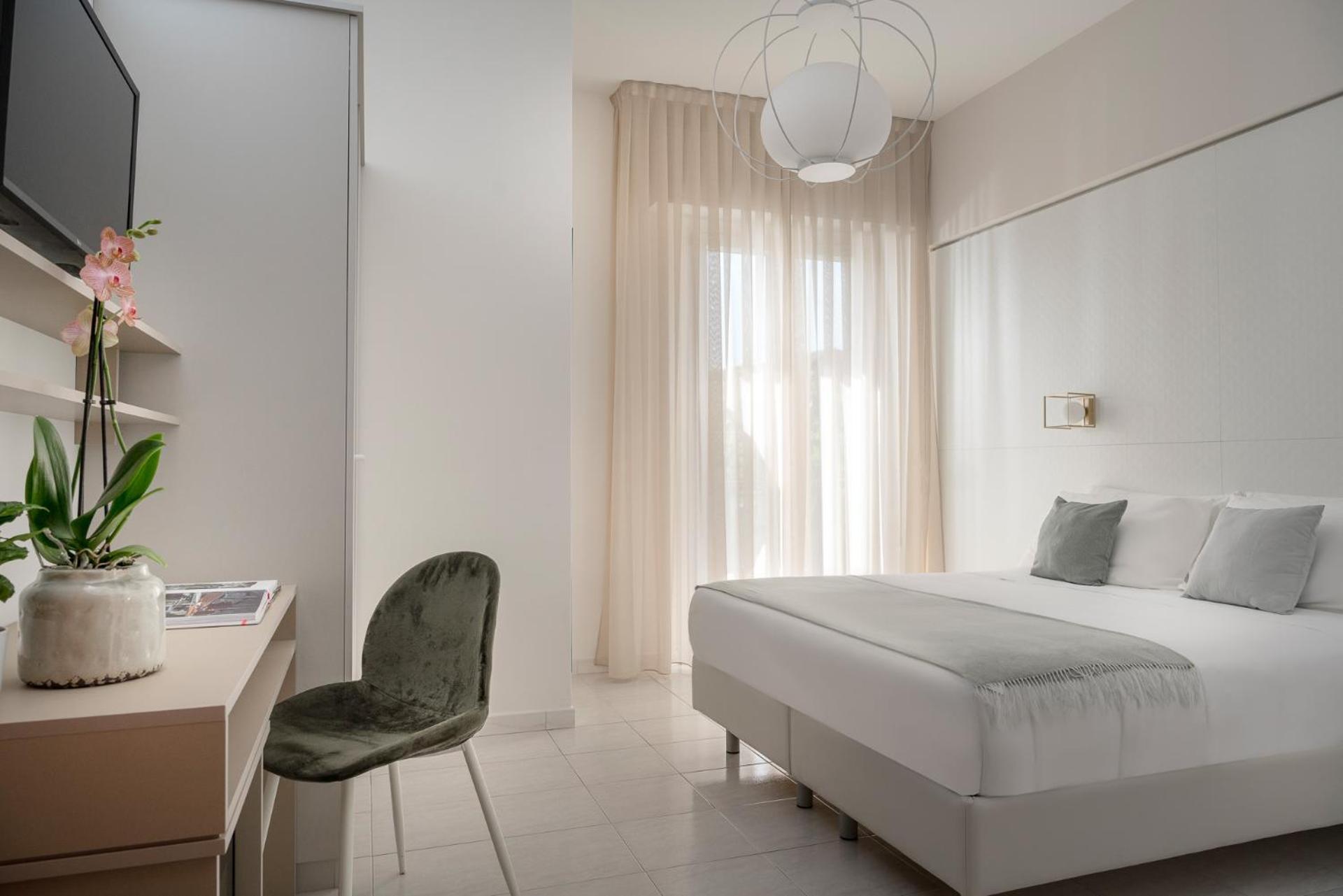 Hotel Villa Tosi Bellaria-Igea Marina Exterior photo